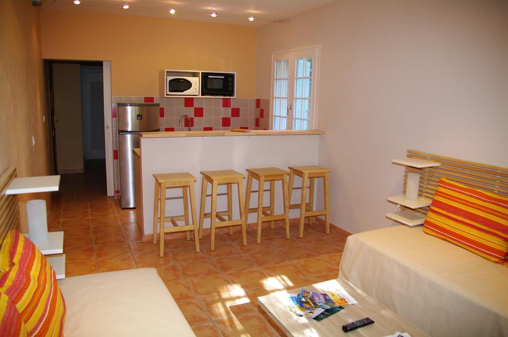 Residence Le Saint Victor Fontvieille Εξωτερικό φωτογραφία