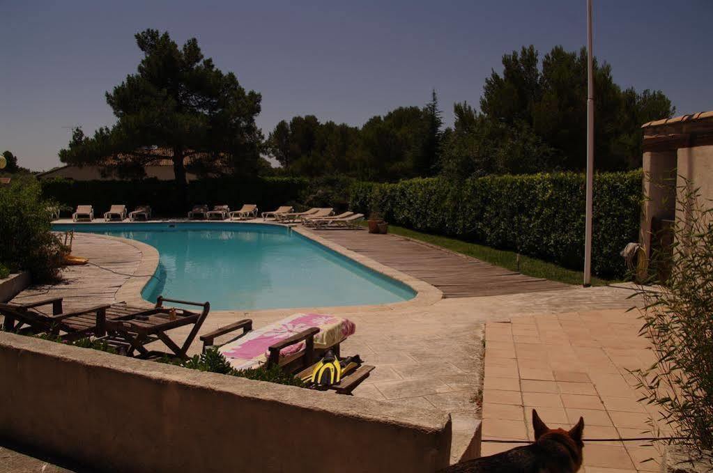 Residence Le Saint Victor Fontvieille Εξωτερικό φωτογραφία